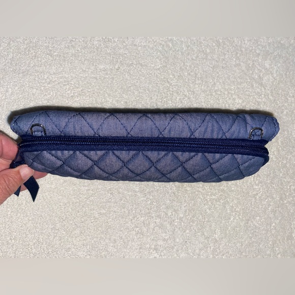 Authentic NWOT Vera Bradley Denim Crossbody/Clutch/Wristlet Handbag - Picture 6 of 10